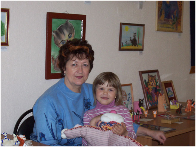 Таня с бабушкой